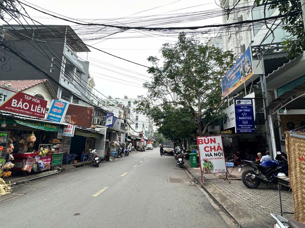 PHÙ HỢP XÂY CHDV - MẶT TIỀN LÊ THỊ CHỢ P. PHÚ THUẬN - DÒNG TIỀN - 126M2 - NGANG 5M - CHỈ 14 TỶ